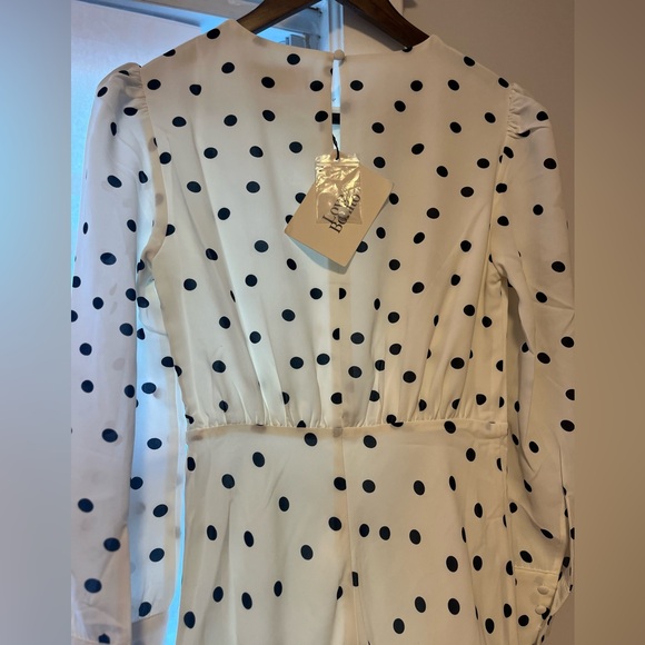 Beautiful Polka dots dress! - Picture 3 of 6